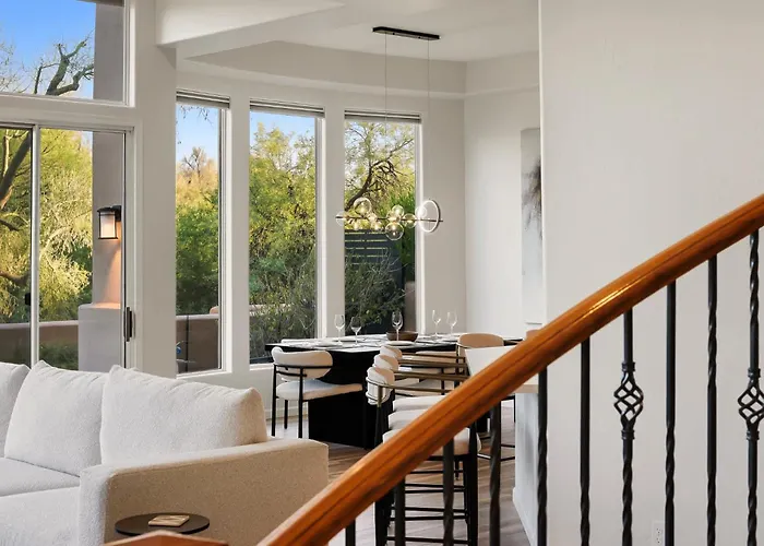 White Feather 3br Retreat Pool & View Dom wakacyjny *