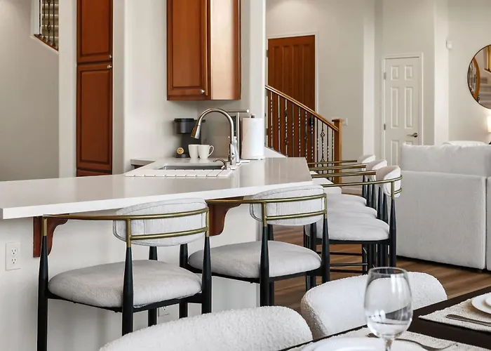 White Feather 3br Retreat Pool & View
