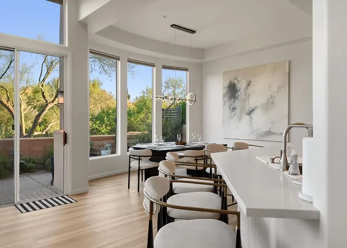White Feather 3br Retreat Pool & View