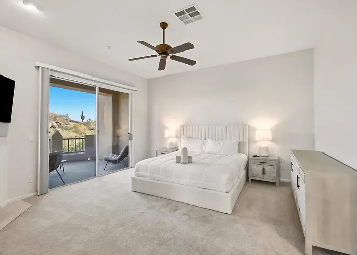 White Feather 3br Retreat Pool & View * Scottsdale